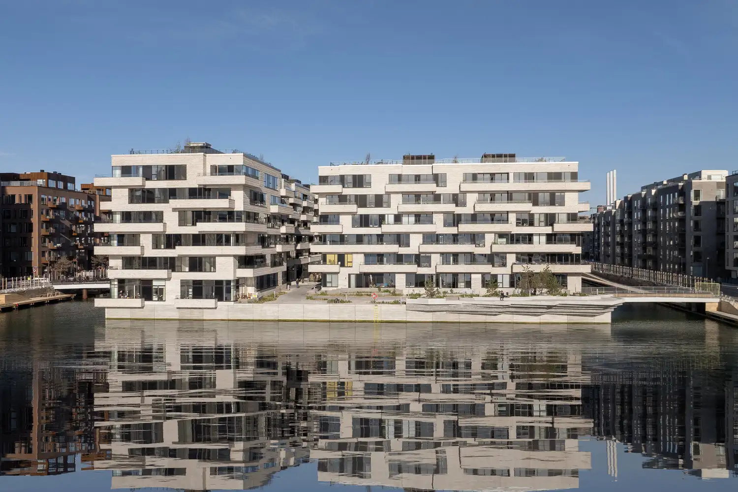 Frontudsigt af Kronløbsøen